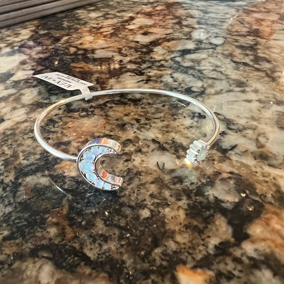 Limited Edition Alex and Ani Moon and Sun Cuff Bracelet NWT - Picture 2 of 6